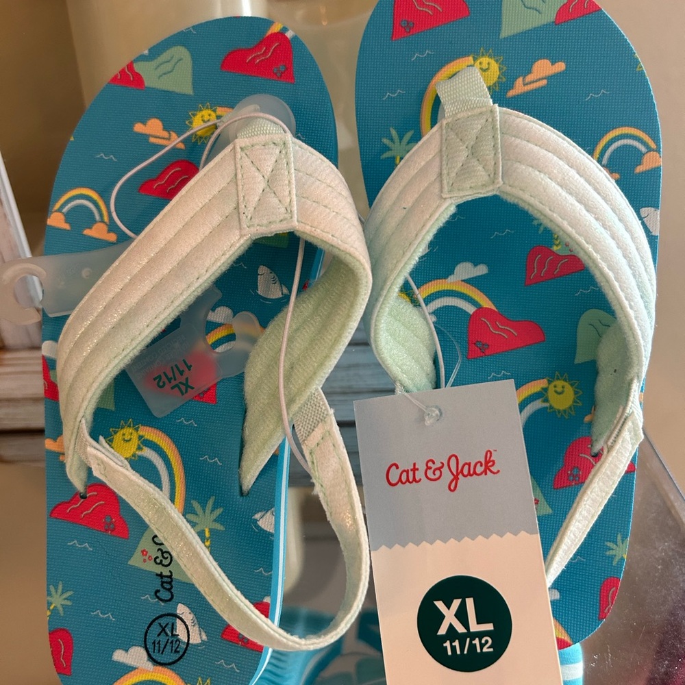 Cat & Jack Kids push-toe/slingback slippers
